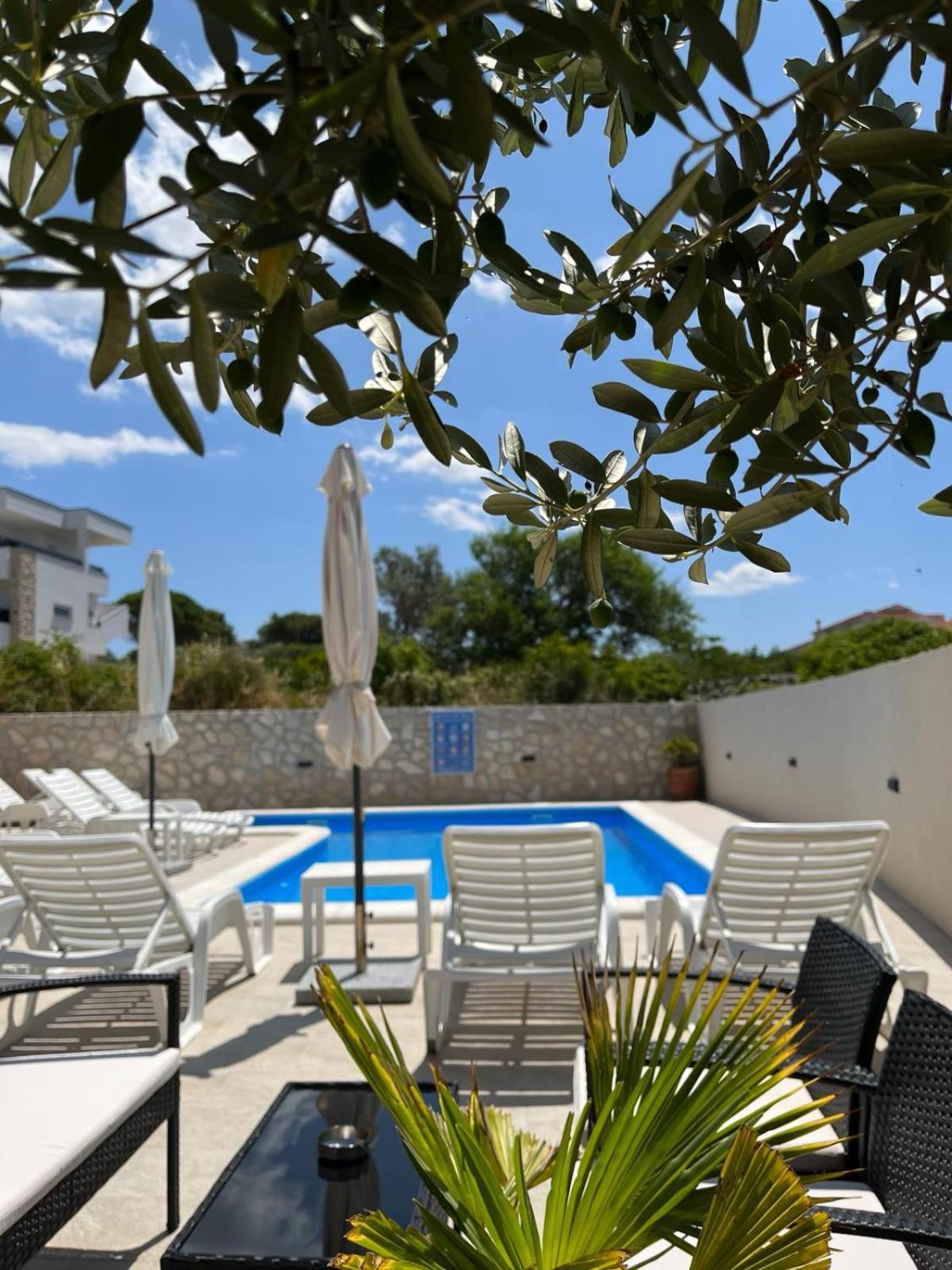 Villa Marija โนวาลยา ภายนอก รูปภาพ